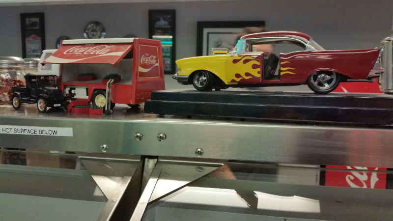 Illustration for article titled Dining with diecasts